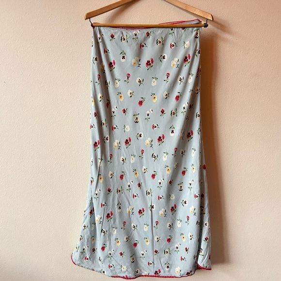 Doen x Gap Matching Skirt and Cami - Picture 3 of 6